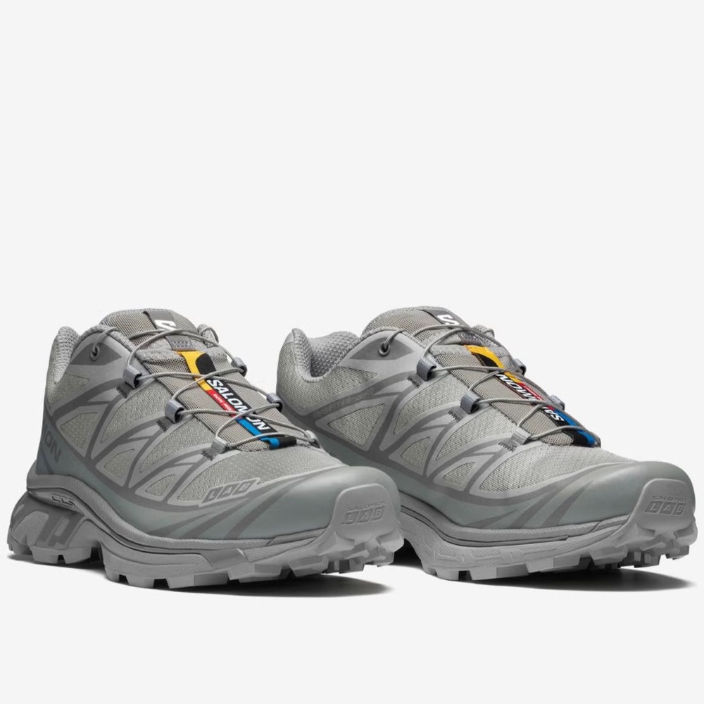 BNWT Salomon XT-6 in Ghost Grey